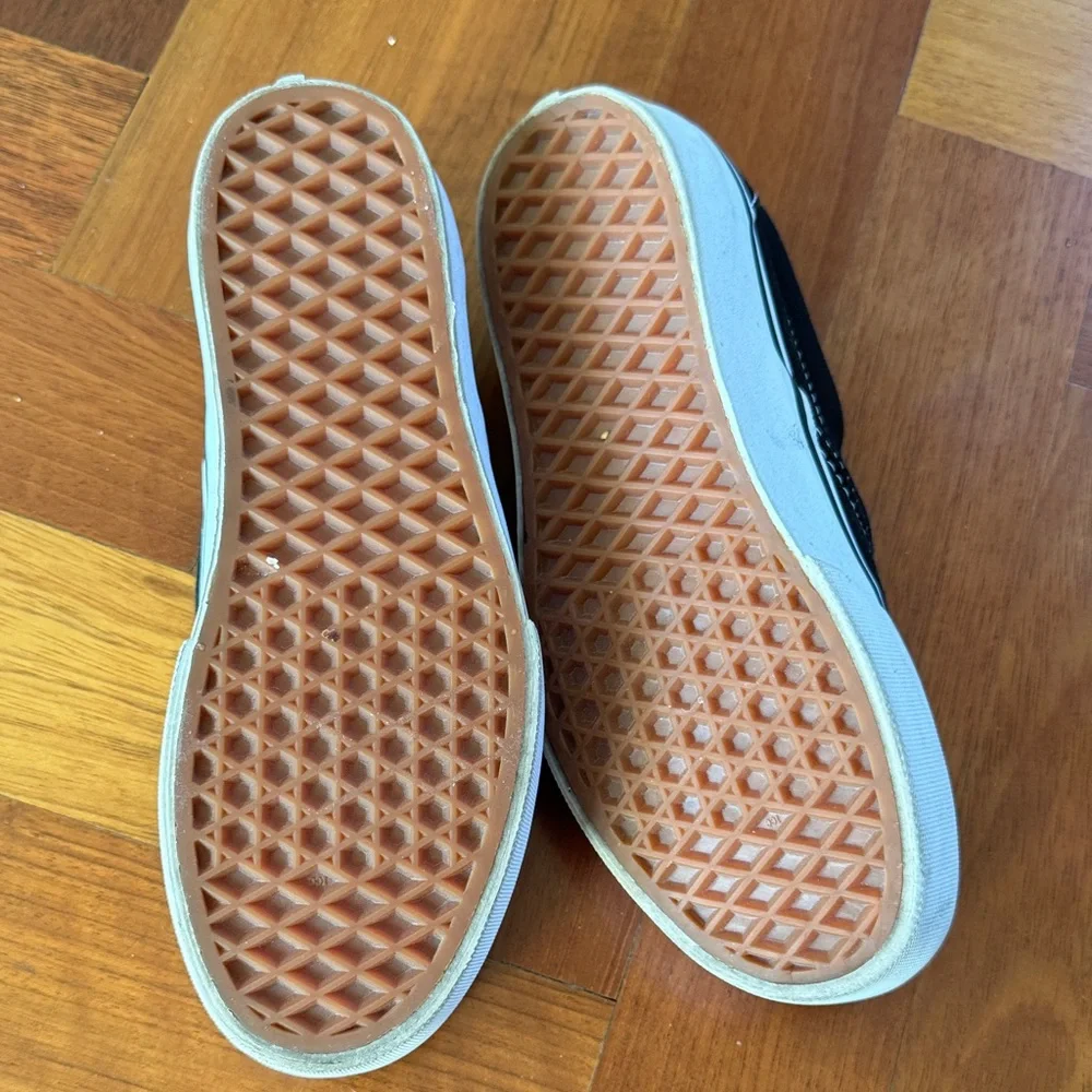 Vans Black and White Platform Slip-Ons - Picture 9 of 10